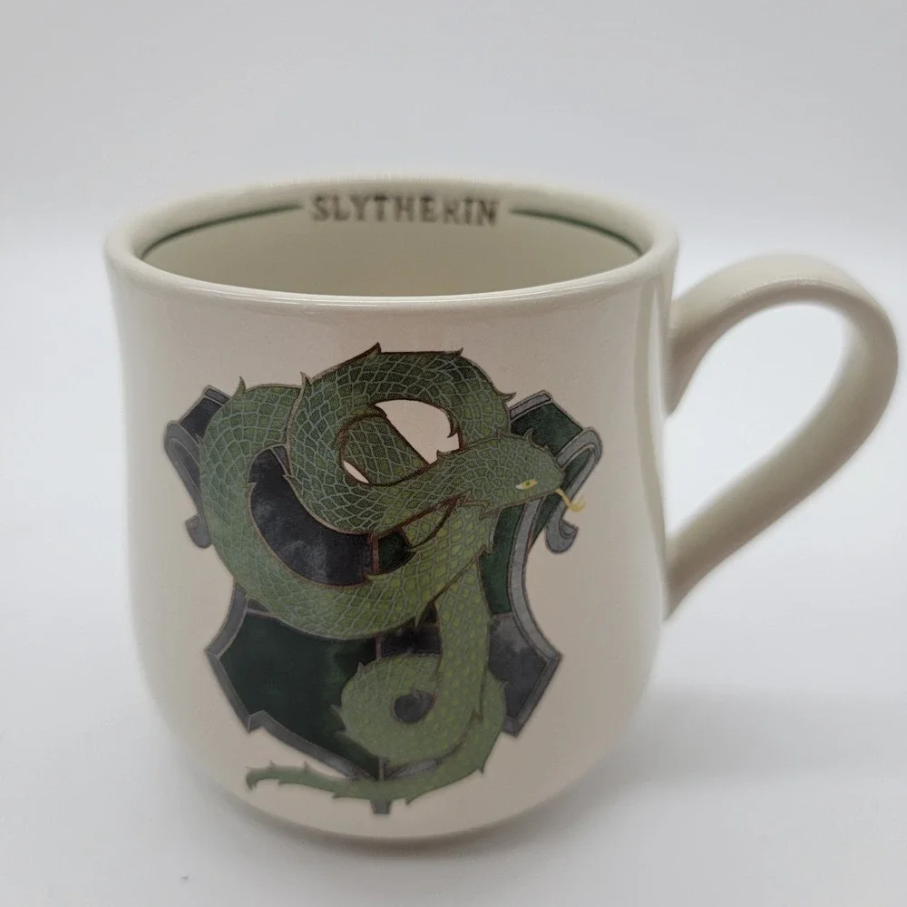 Harry Potter Hogwarts Slytherin Pottery Barn Stoneware Coffee Mug No Box